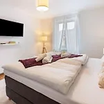Apartament Am Bauhausmuseum