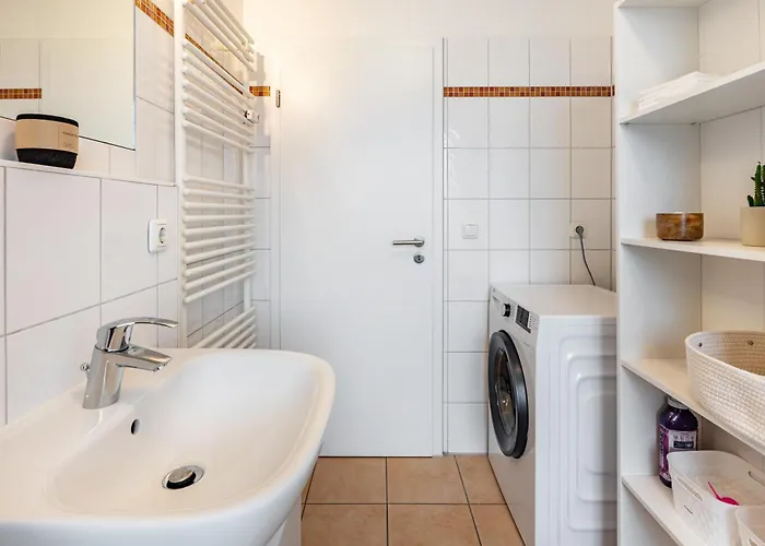 Am Bauhausmuseum Dessau-Rosslau